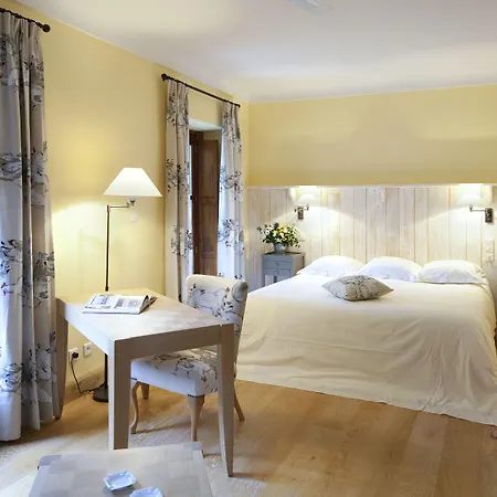 Hotel Les Pyrénées - Le Grand Hôtel&le Château Moltig les Bains