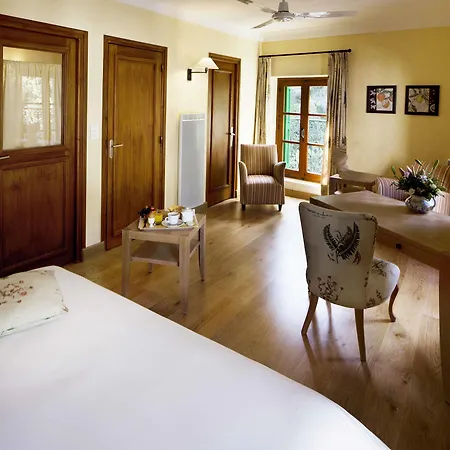 Les Pyrenees - Le Grand & Le Chateau 4*