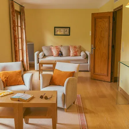 Les Pyrenees - Le Grand & Le Chateau Hotel Moltig les Bains