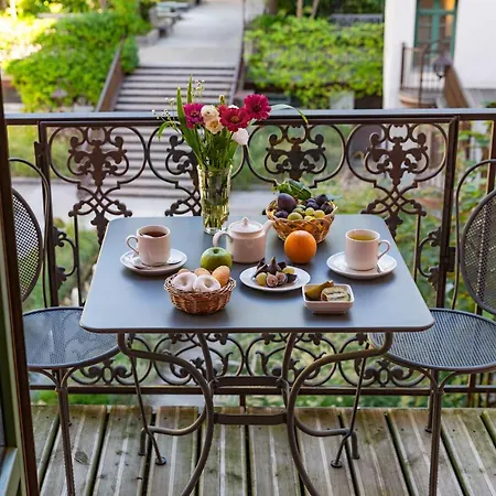 Les Pyrenees - Le Grand & Le Chateau Hotel 4*